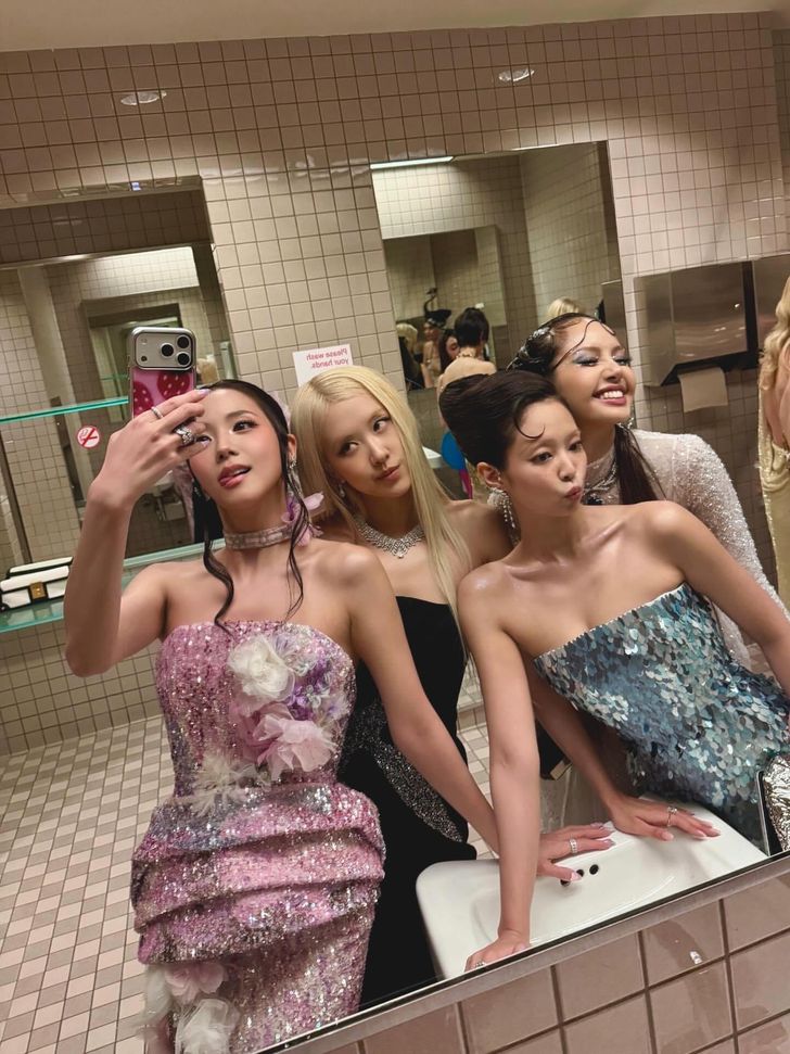 Members of K-pop girl group BLACKPINK, from left, Jisoo, Rosé , Jennie and Lisa pose for a selfie in a bathroom at the 2026 Met Gala, held at the Metropolitan Museum of Art in New York, May 4. Captured from Jisoo's Instagram