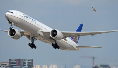 United Airlines  credit: Shutterstock/Felix Tchvertkin