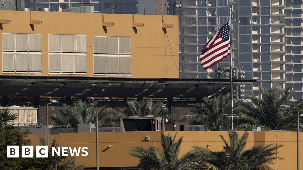 US urges its citizens in Middle East to be ready to leave in case of escalation in region - BBC