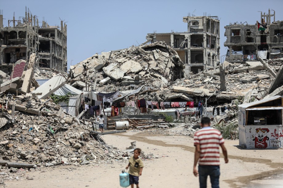 Israel rejects Gaza ‘roadmap’, raises reservations over international force role: Channel 14 – Middle East Monitor