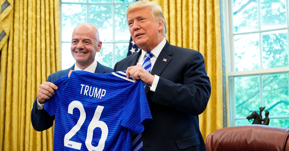Morocco, Egypt, DR Congo and 3 other African countries back Infantino as Europe turns against him over $20 billion FIFA plan