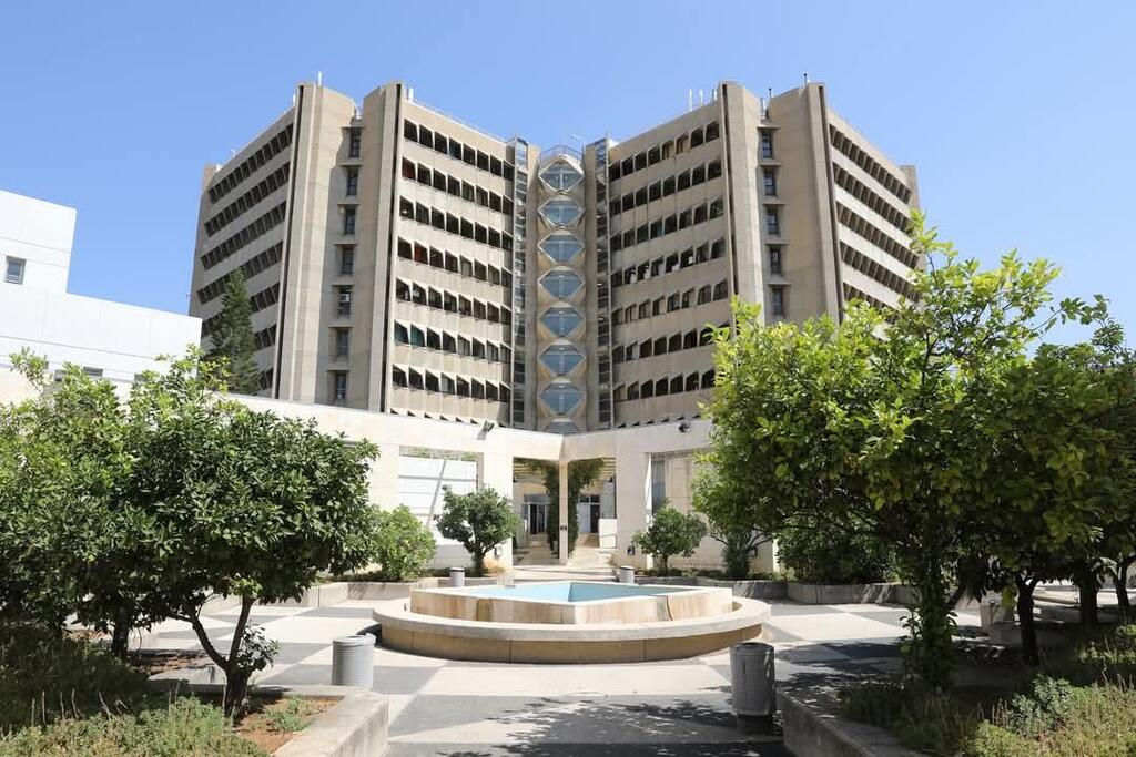 Tel Aviv University. 'Making sure our students are the best in the country — that is the goal' (Photo: Tel Aviv University Spokesperson) הפקולטה לרפואה באוניברסיטת תל אביב