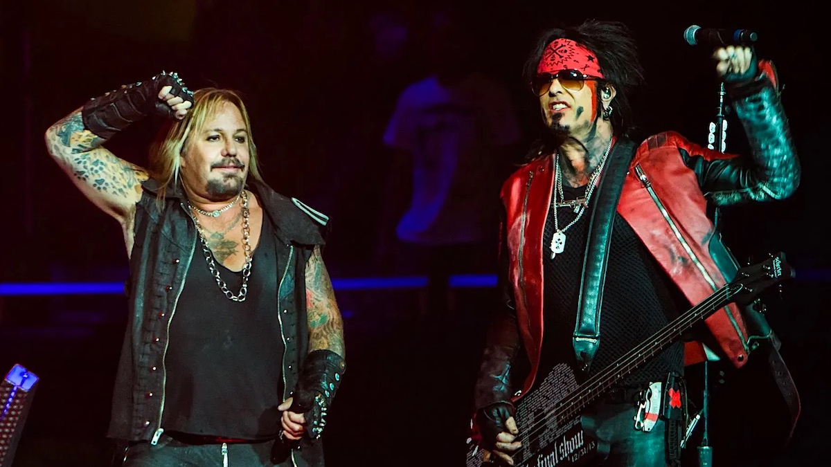 Mötley Crüe's Nikki Sixx Responds to Backing Track Claims