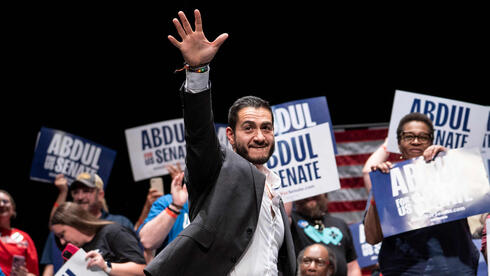 Abdul El-Sayed’s insurgent bid turns Michigan Senate primary into Democratic stress t