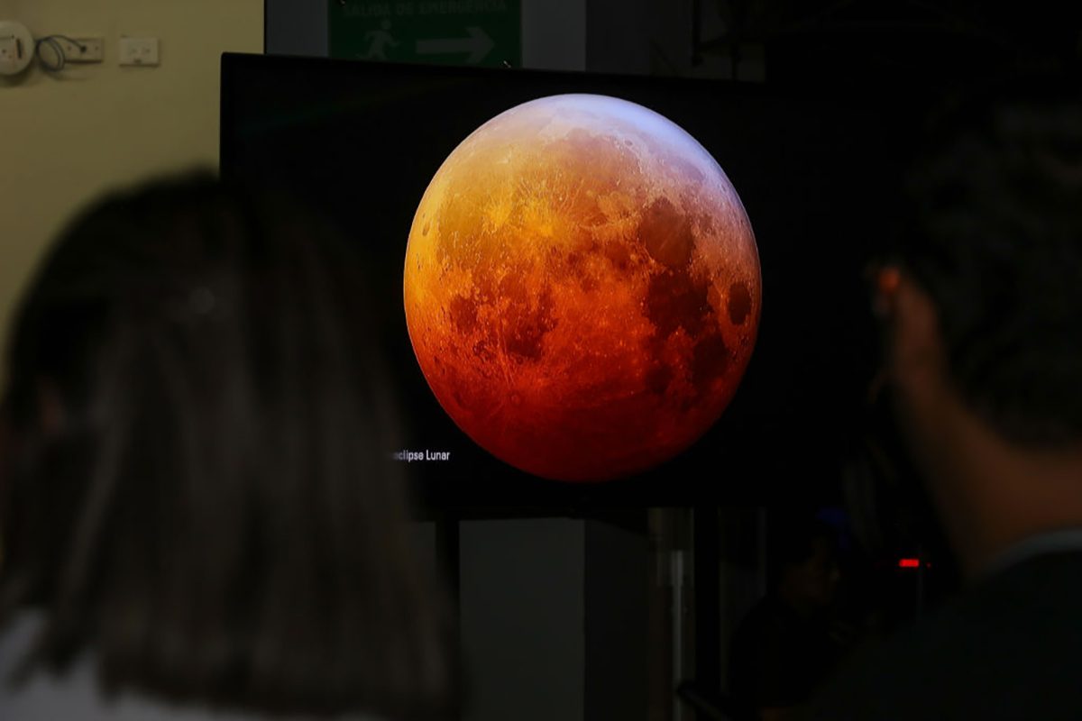 How to watch the lunar eclipse online. Credit: APHOTOGRAFIA&nbsp;/&nbsp;Getty Images