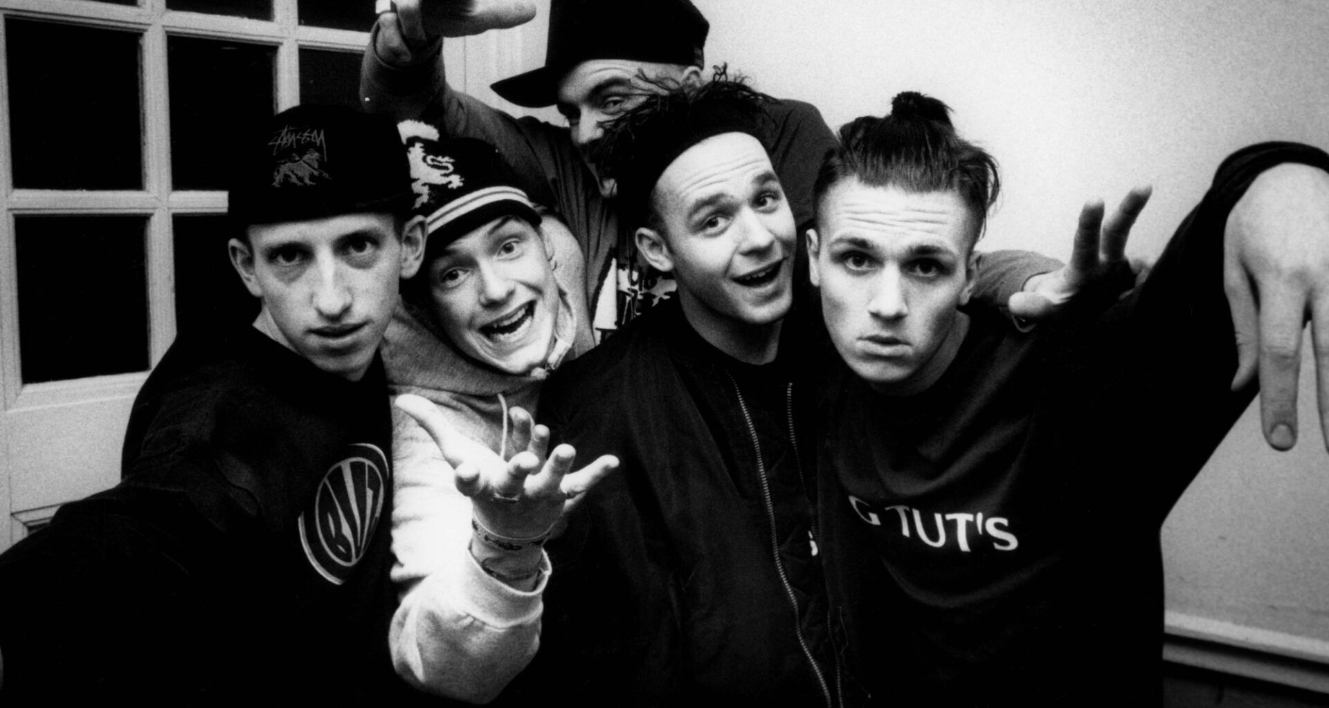 EMF announce death of keyboardist Derry Brownson: "Fly high brother Derry"
