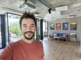 Selfie samples, 0.8x - 21mm, f/2.0, ISO 80, 1/100s (4160x3120px) - Huawei Pura 90s Pro Max review