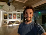 Selfie samples, 1x - 21mm, f/2.0, ISO 2500, 1/14s (4160x3120px) - Huawei Pura 90s Pro Max review
