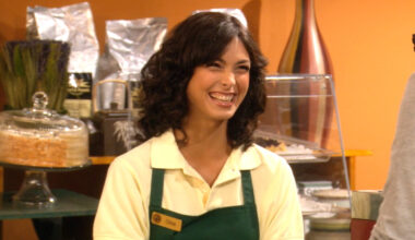 Who Sheriff Country's Morena Baccarin Played On How I Met Your Mother