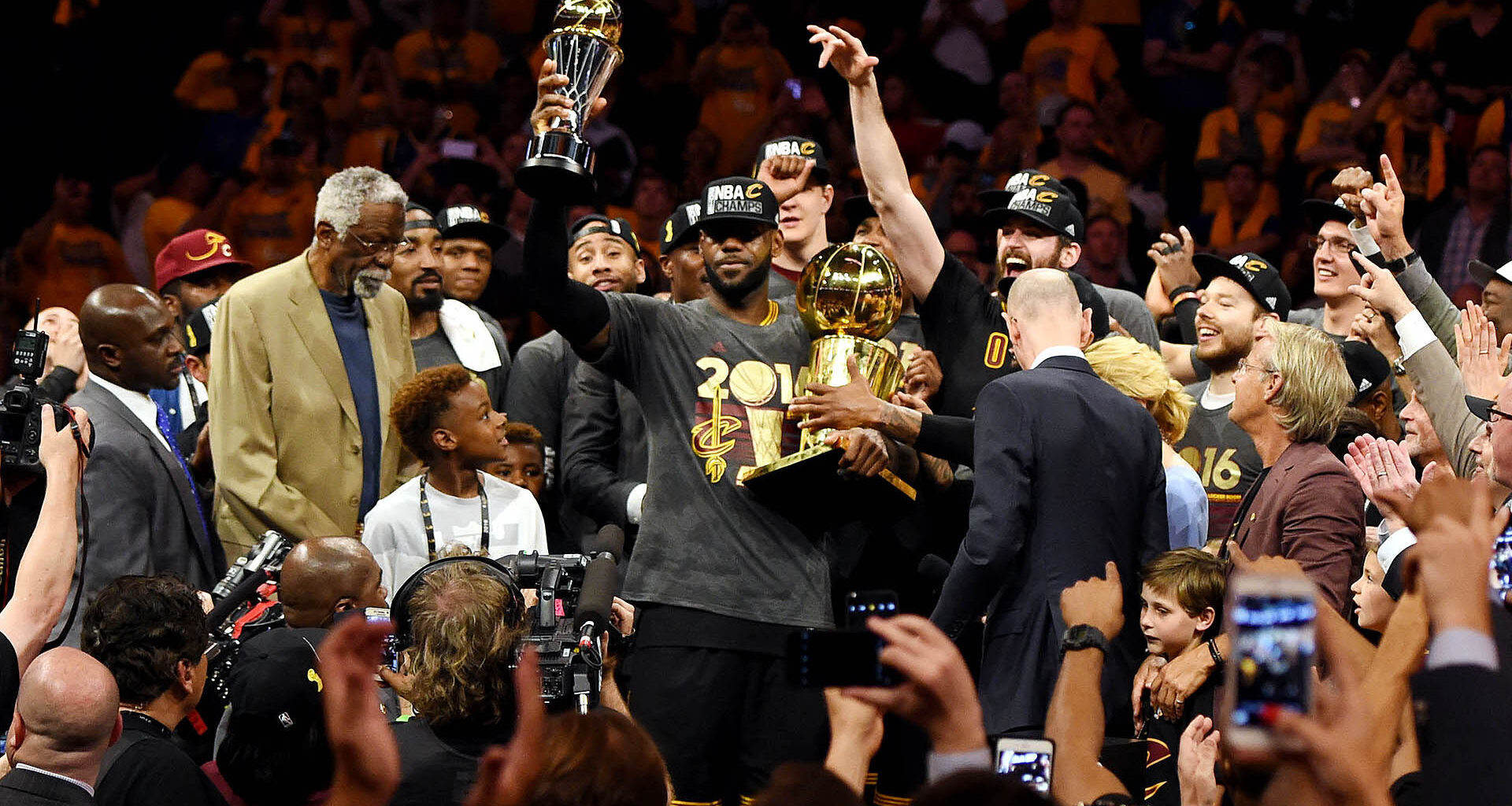 10 games to watch: LeBron James' 24th season -- and 1st with 76ers