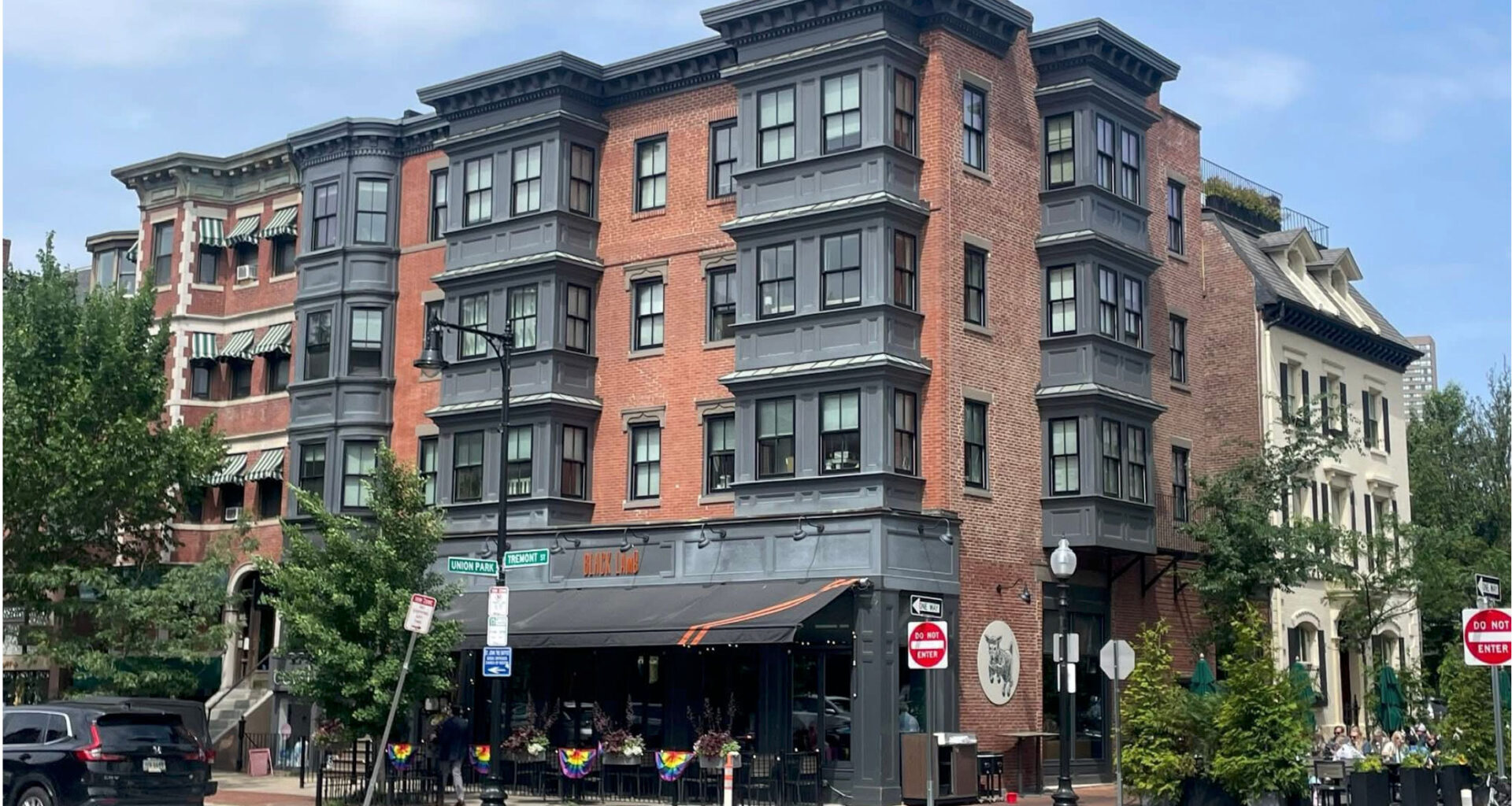 The case for the return of the 3-5 story city