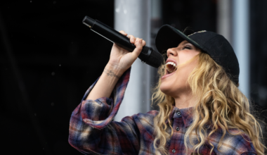 Review: Slayyyter finds her best Worst self at Lollapalooza