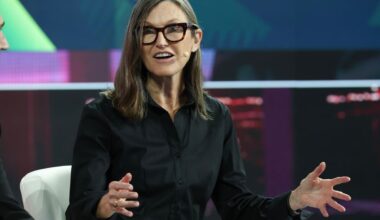 Cathie Wood's Ark Bought $27 Million of SpaceX Stock. Here's Whether You Should Follow Her Lead.