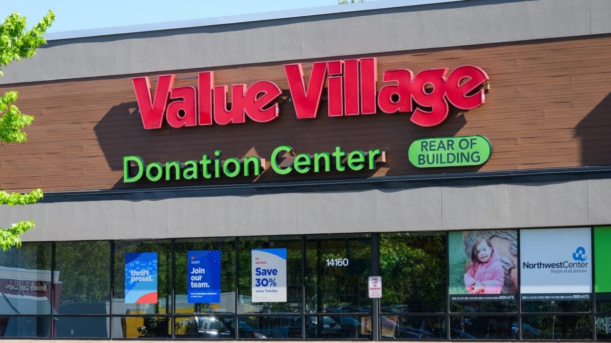 Thrift Store Chain Starts Using AI to Price Items (but Denies It's for Dynamic Pricing)