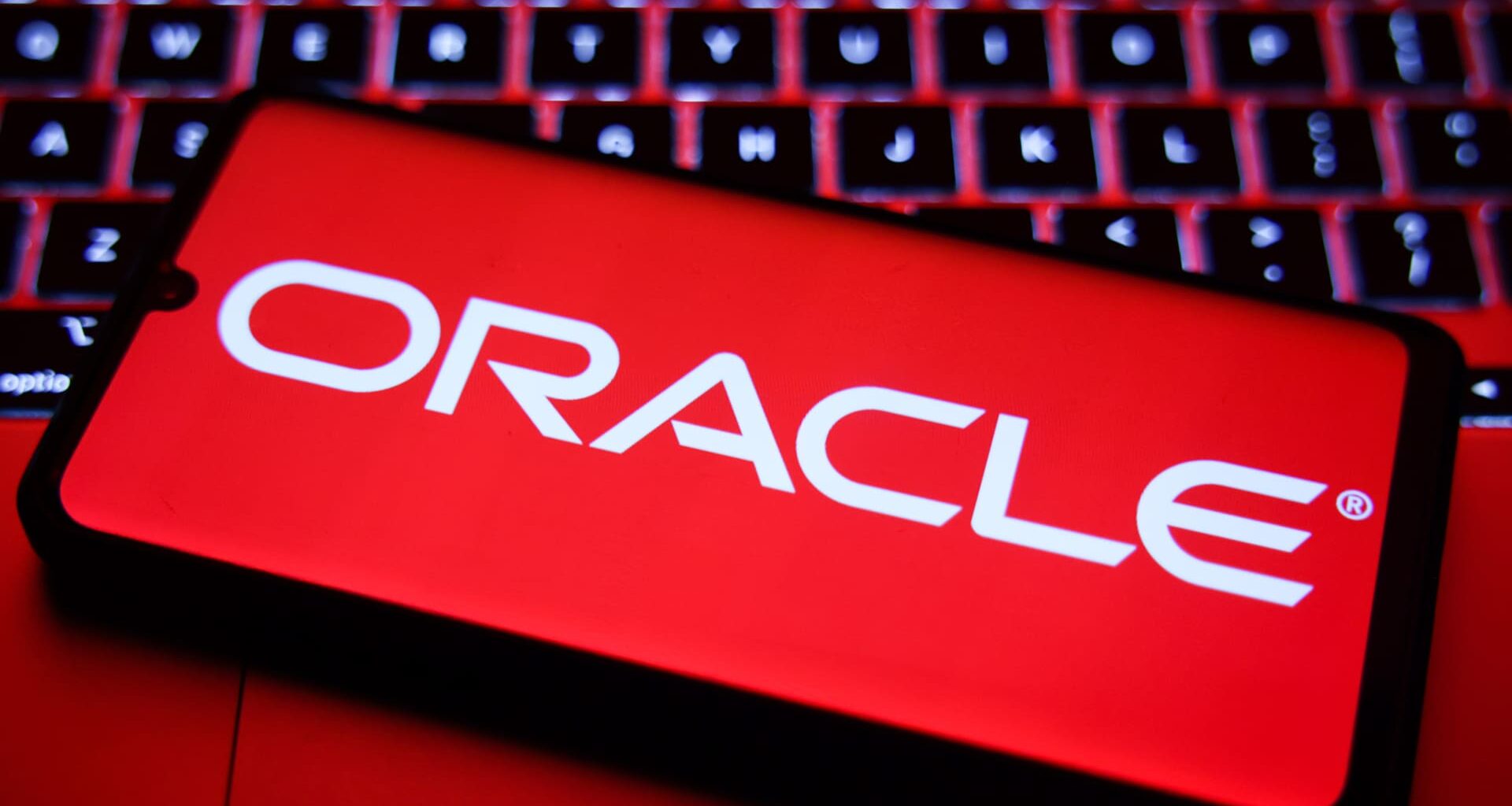 Oracle Japan shares up 7% after record fiscal first quarter