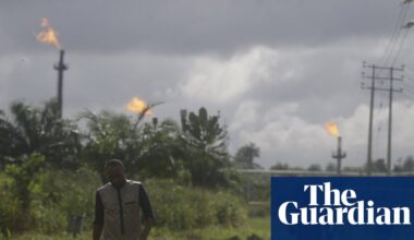 Global move away from oil could lead to conflict and migration, experts say | Oil