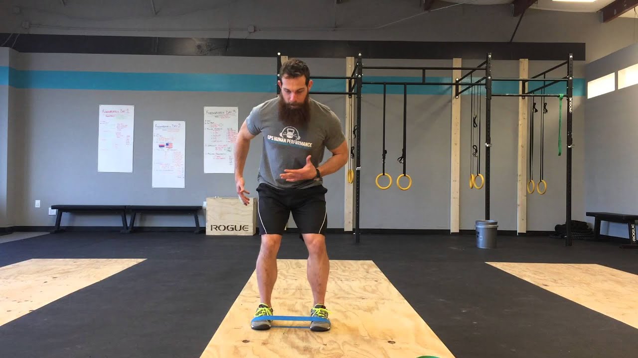 Lateral Band Walks for Glute Medius Activation | GPS Human Performance - YouTube