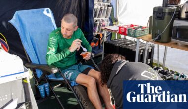 Record-breaking ultrarunner has 500ml of pus drained from leg: ‘I just didn’t quite feel right’ | Australia sport