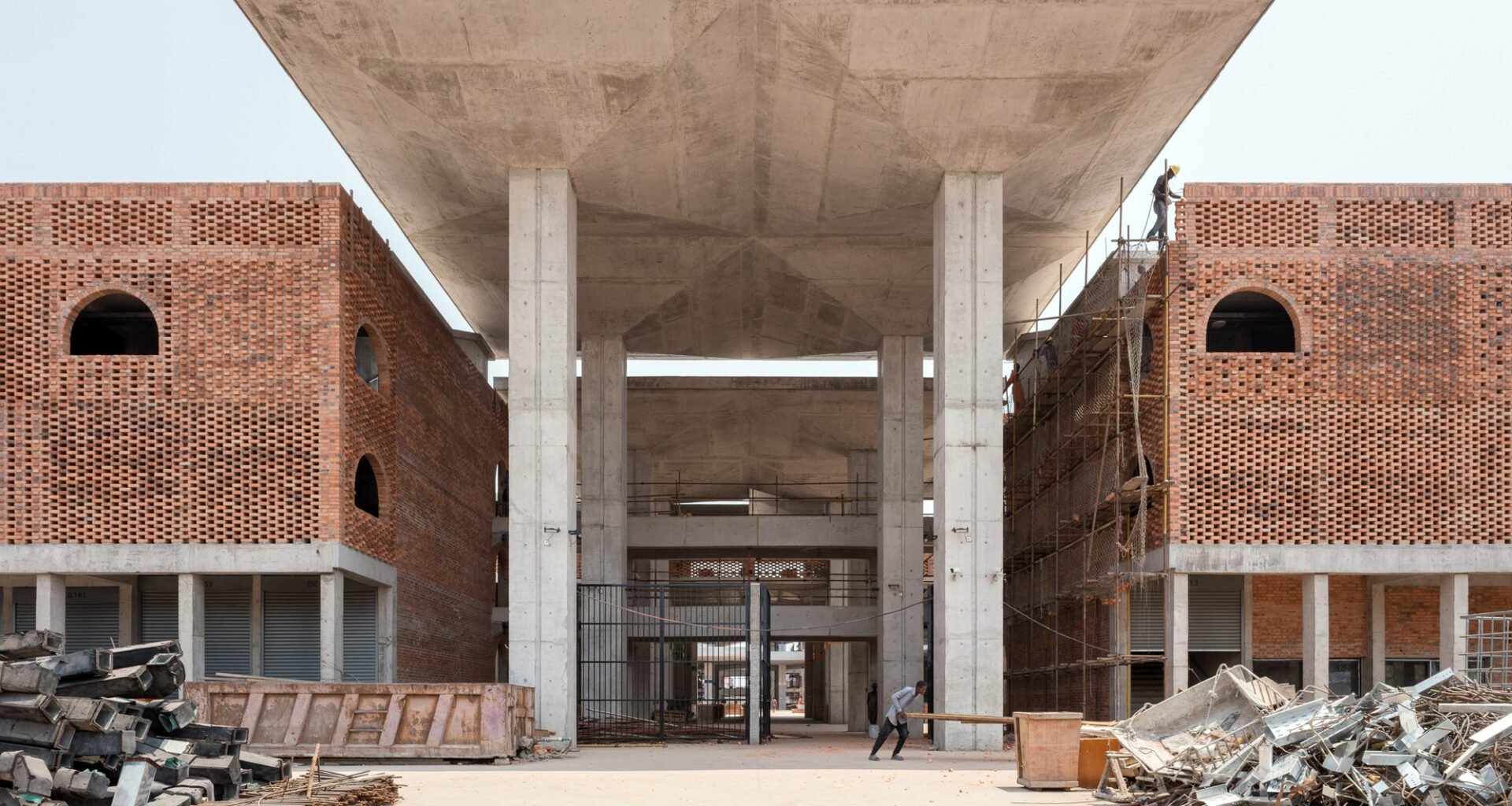 KINSHASA Zando Central Market / THINK TANK architecture
