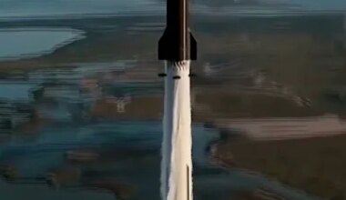 SpaceX starship reaches orbit for first time - youtube.com