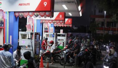 Despite inflation, emerging economies struggle to raise interest rates