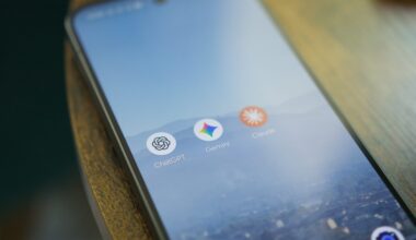 ChatGPT, Gemini, and Claude app icons on a Pixel phone.