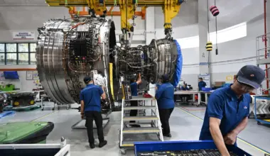 Singapore's factory output growth accelerates to 15.4% in August, but undershoots estimates