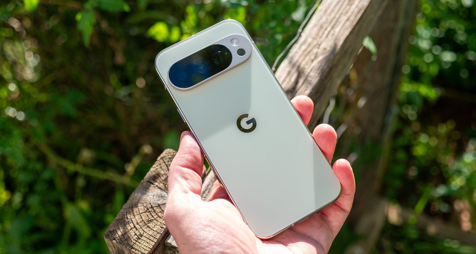 Last year's excellent Google Pixel 10 Pro is currently cheaper than the Pixel 11 — but is it worth going last-gen for a good phone deal?