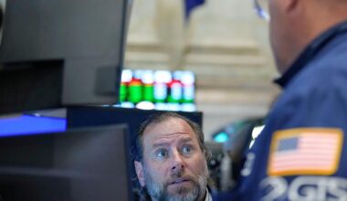 Bond yields crank higher and pull US stocks further from their record | World
