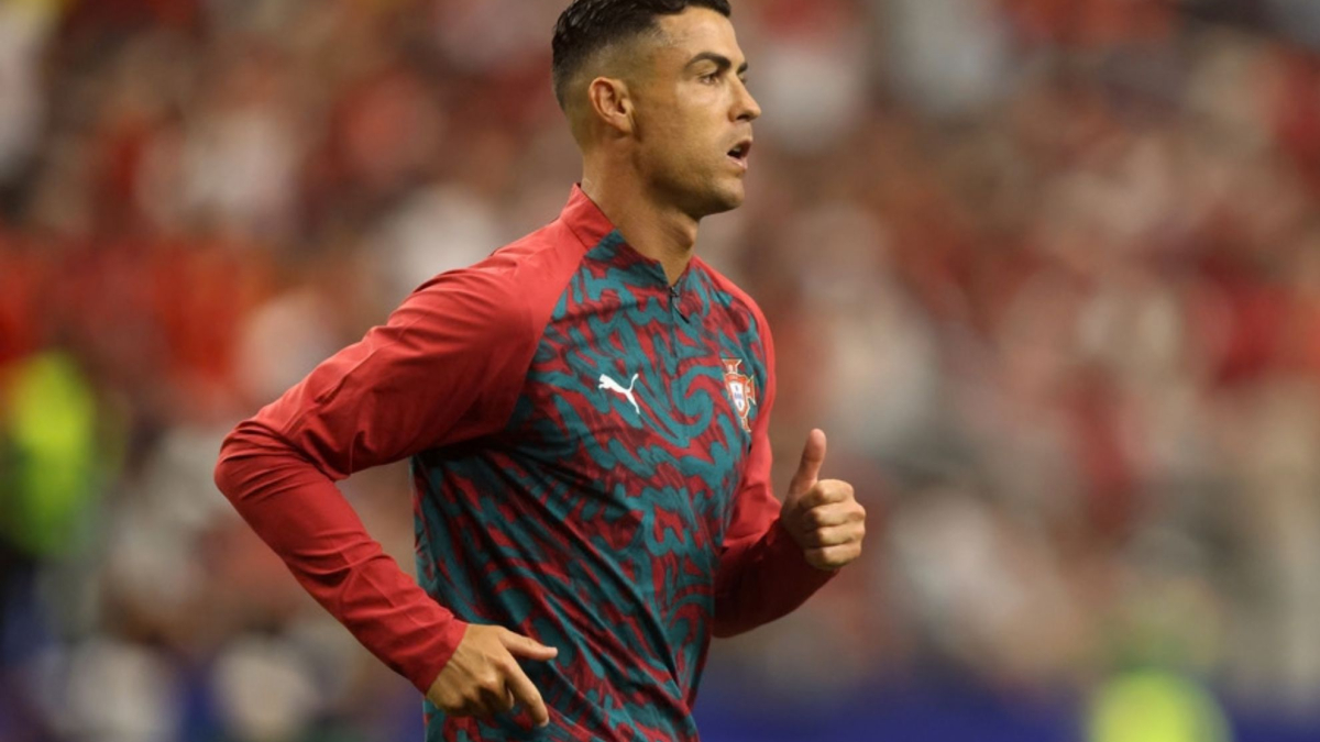Cristiano Ronaldo had a sweet moment with fans in Norway that quickly went viral