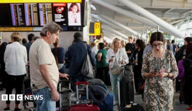 Warnings of more airport disruption as air traffic control recovery taking 'longer than hoped' - bbc.com