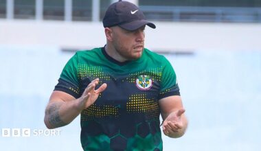 Kurt Herd at a training session with the Dominica national side