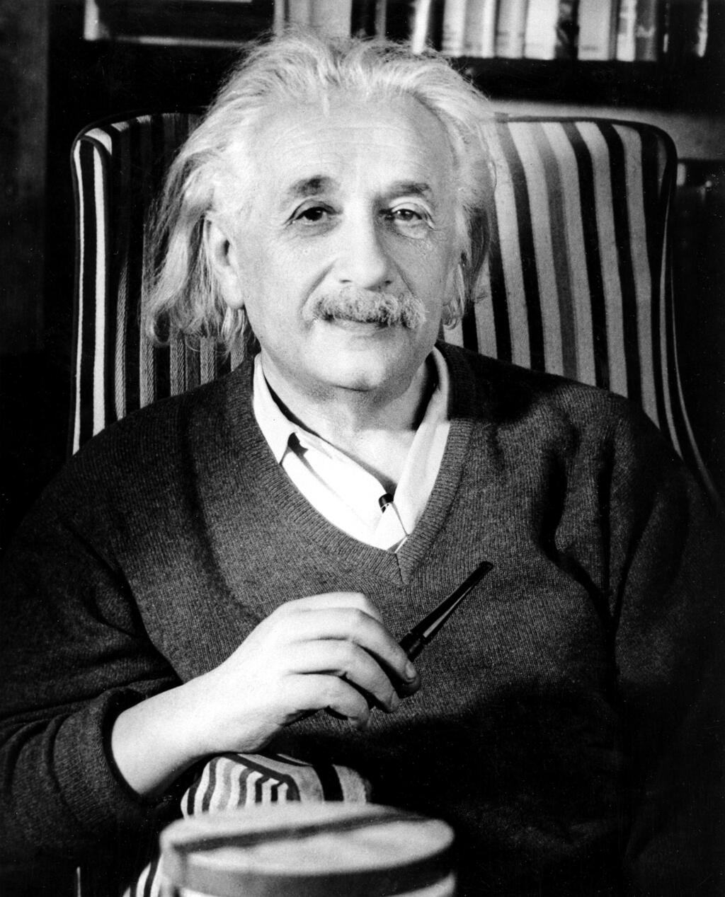 Albert Einstein, father of the theory of general relativity (Photo: AP) אלברט איינשטיין, אבי תורת היחסות הכללית