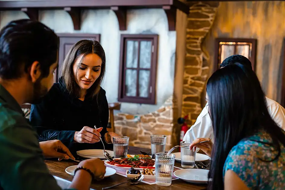 Earning under Dh10,000 a month in UAE? Here’s how to plan your budget