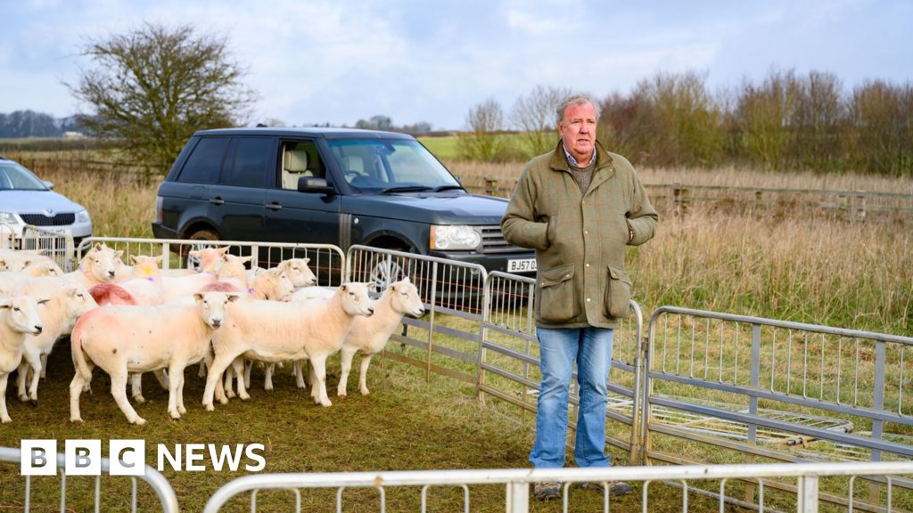 Sheep stolen from Jeremy Clarkson's Diddly Squat Farm - BBC