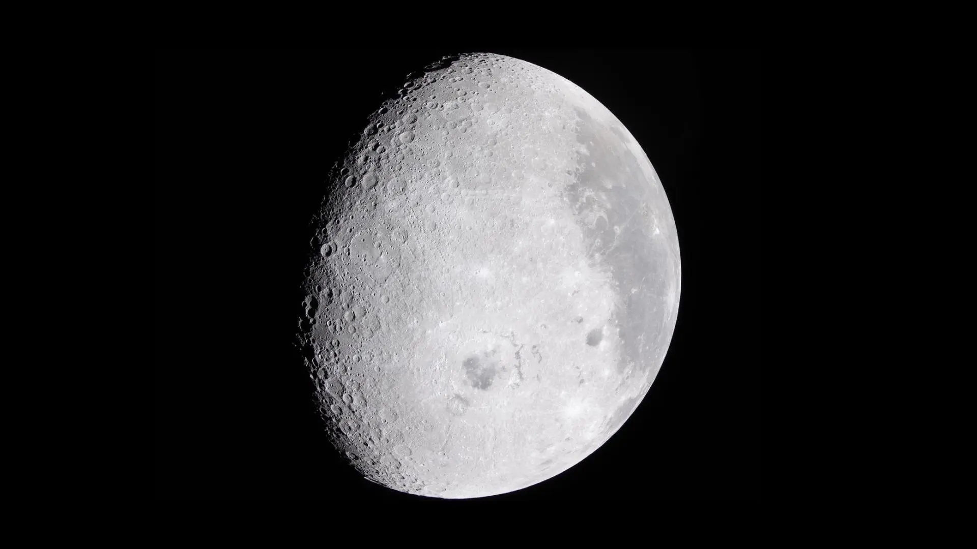 The NASA-IBM Lunar Foundation Model, an artificial intelligence model specialized in lunar observations, is now available as open source.