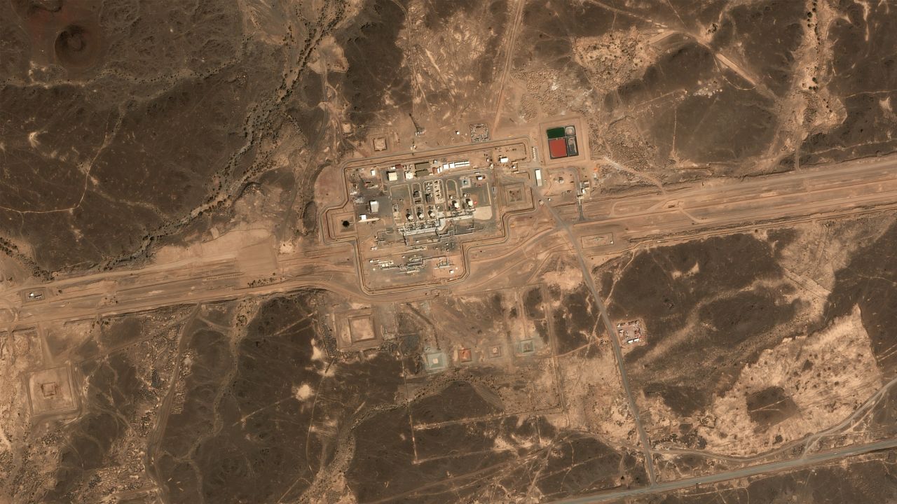 Satellite images showing a pumping station near Al Mesba'ah, Saudi Arabia on February 15, 2026.