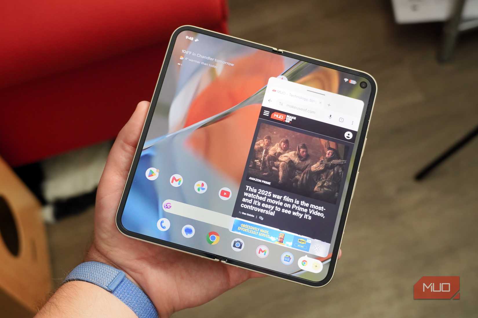 App bubbles on a Pixel 9 Pro Fold running Android 17.