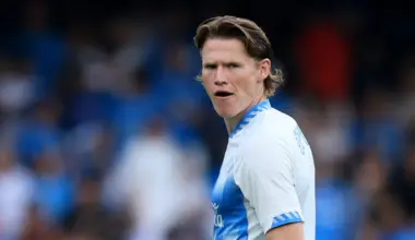 Soccer Football - Serie A - Napoli v Como - Stadio Diego Armando Maradona, Naples, Italy - August 30, 2026 Napoli's Scott McTominay during the warm up before the match REUTERS/Guglielmo Mangiapane