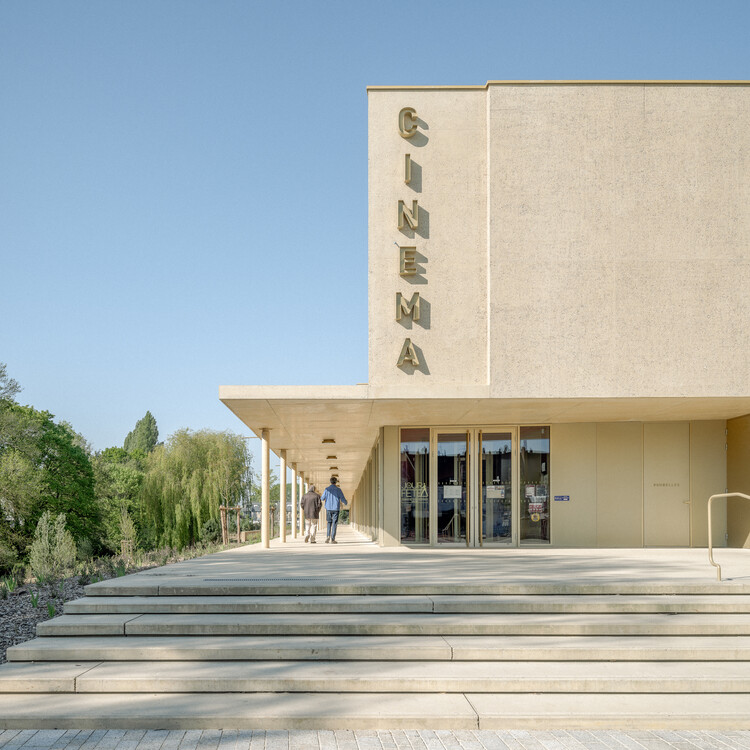 Cultural Center in Gisors / richter architectes et associés - Image 1 of 21