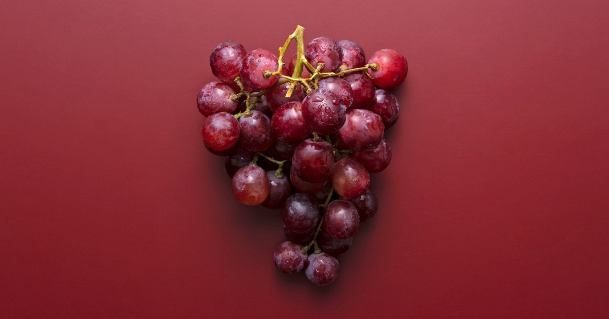 9 Fruits With the Most Carbs Dietitians Love For Energy and Fiber