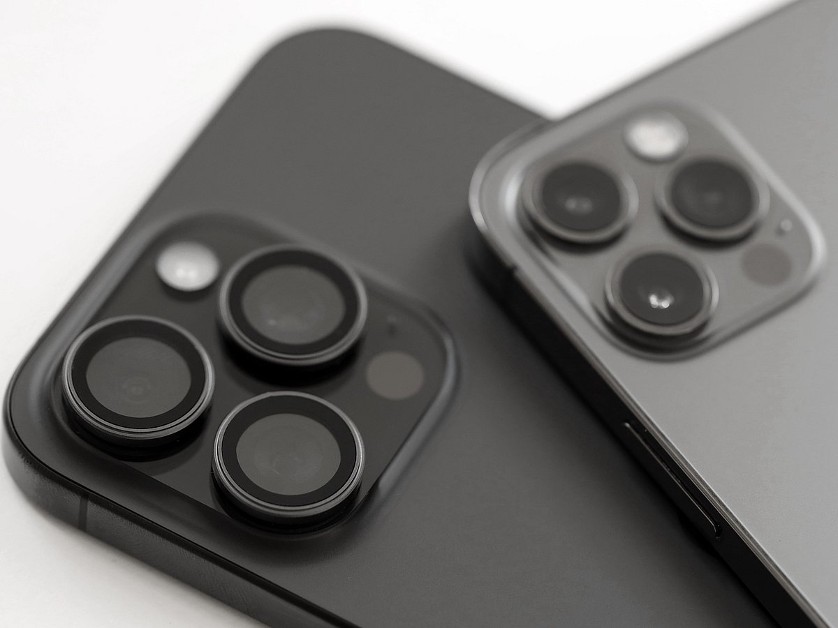 Two iPhones, one number: How Apple's new Handoff works