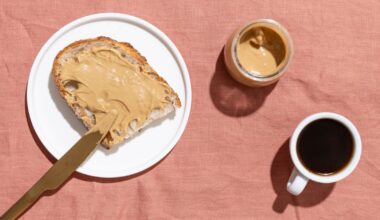 Is It Healthy to Eat Peanut Butter Every Day? What a Dietitian Says