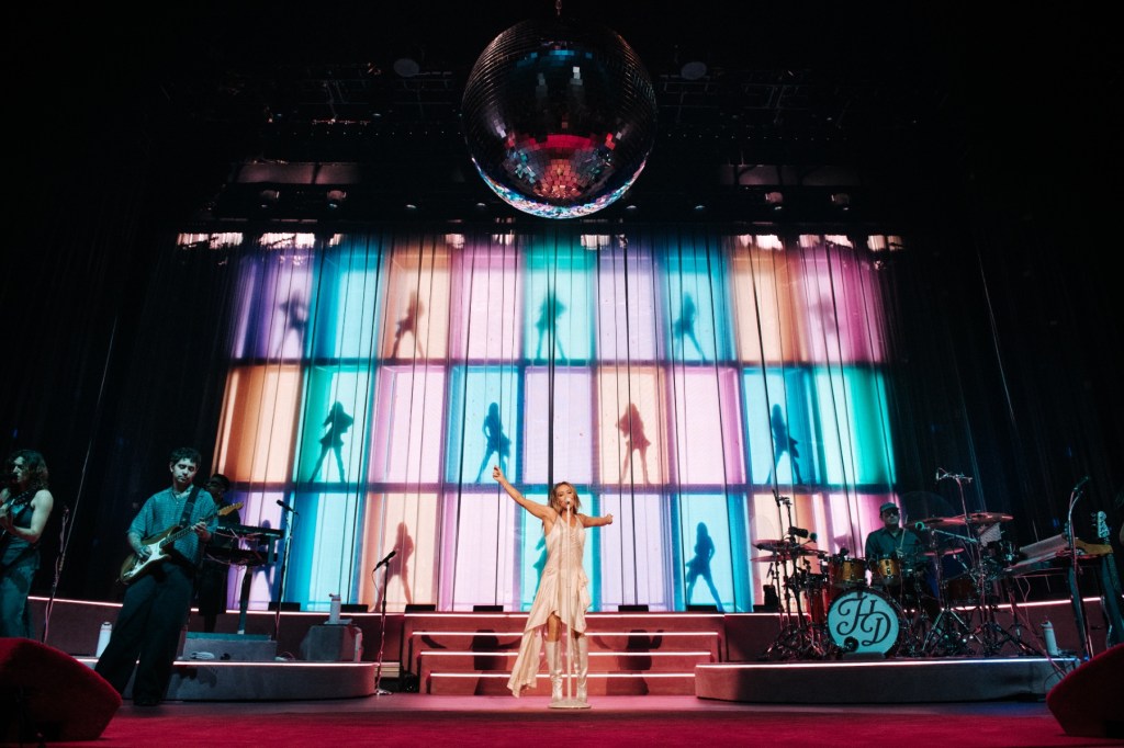Hilary Duff Wraps U.K. Leg of Lucky Me Tour With Tease of More 2027 Dates
