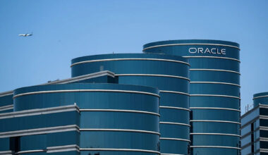 Oracle to Spend an Additional $700 Million on More Job Cuts