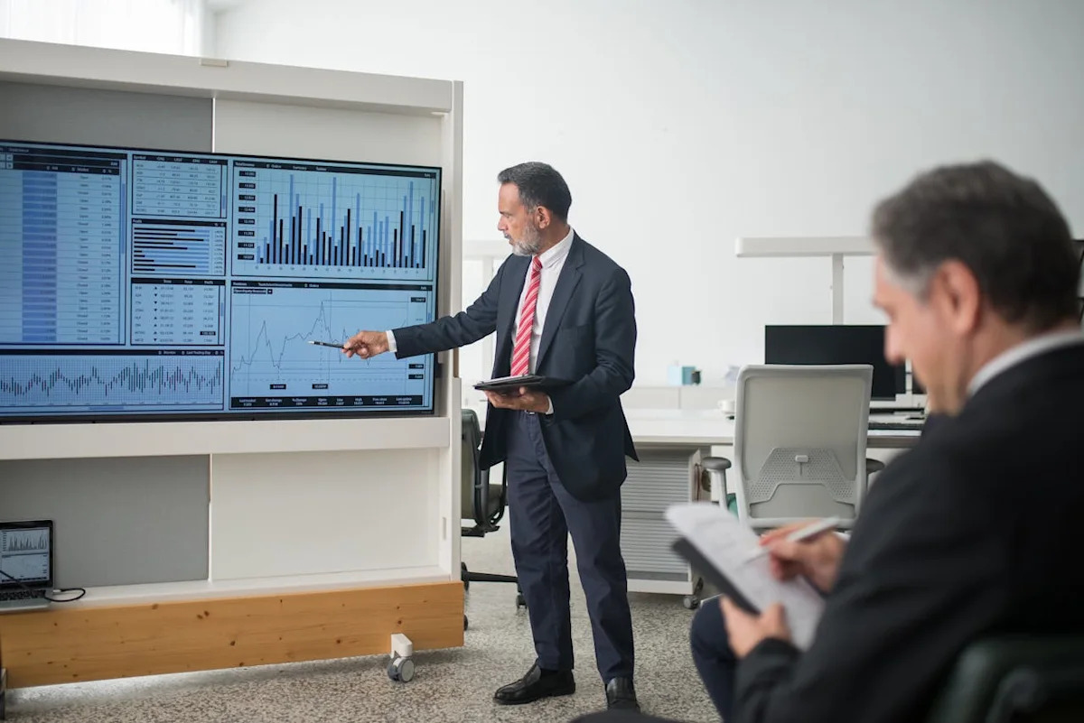 Block, Inc (XYZ)’s Bank Charter Push Signals Bigger Ambitions in Digital Assets