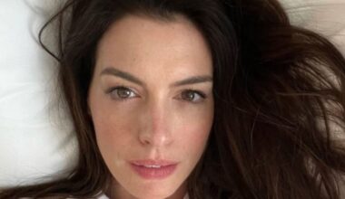 Pregnant Anne Hathaway Had To Sit Out Iconic Talk Show on Doctor’s Orders