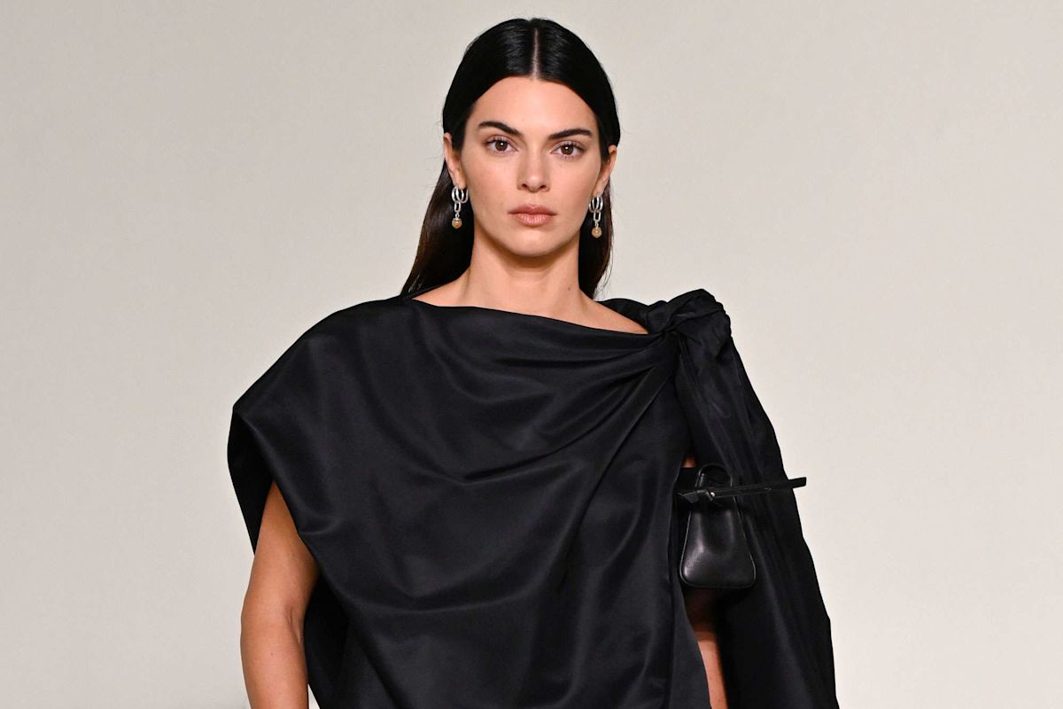 Kendall Jenner Closes Out Bottega Veneta Show in Italy with Support from Boyfriend Jacob Elordi, Who Sat Front Row