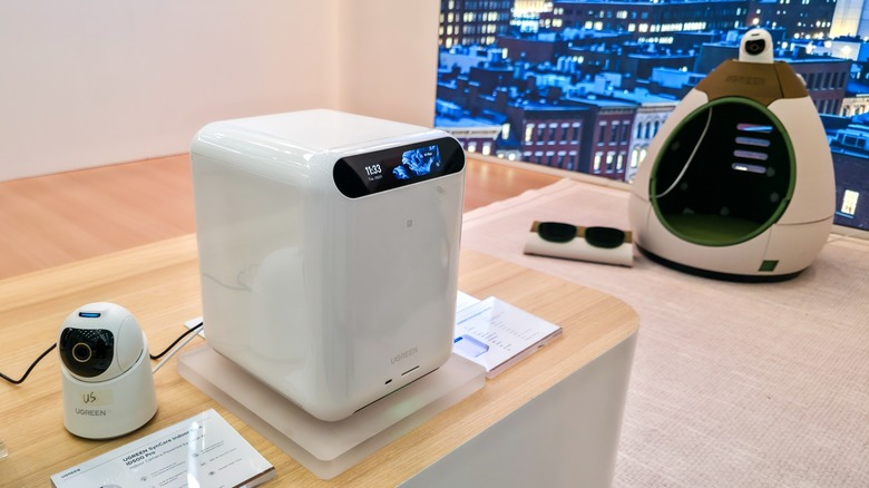 A display at Ugreen's Smarter Living event in Foxborough, Mass.