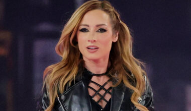 Becky Lynch Compares WWE's Four Horsewomen To Iconic Pop Group